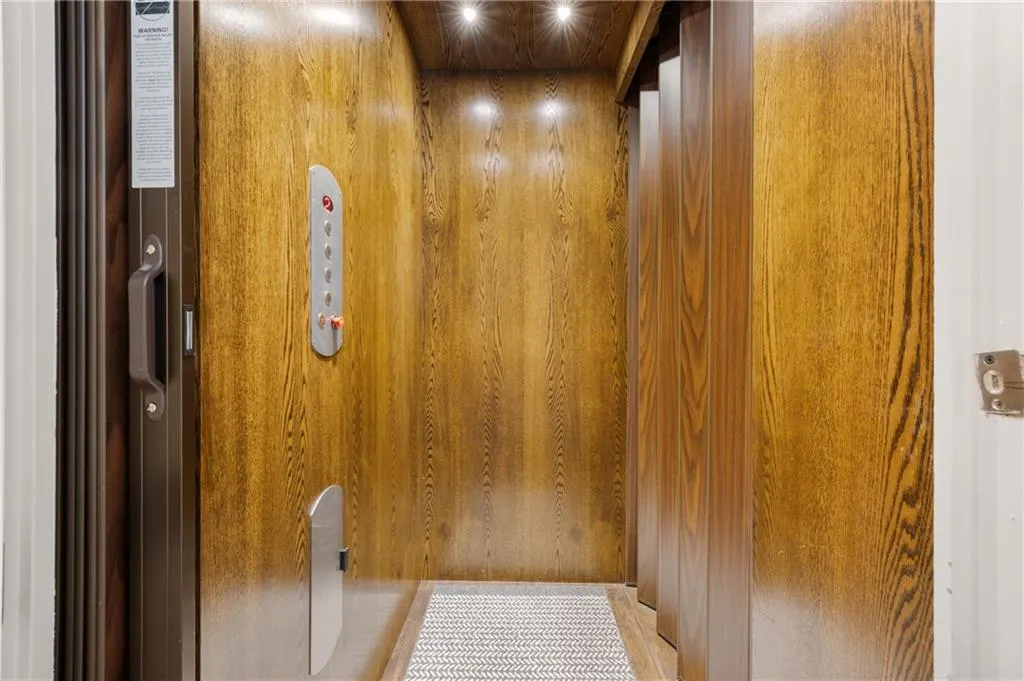 Elevator with access to all four floors