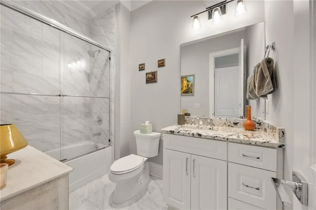 717 Lenox Lane, Atlanta, Georgia 30324, 4 Bedrooms Bedrooms, ,4 BathroomsBathrooms,Residential,For Sale,717 Lenox Lane,7619537