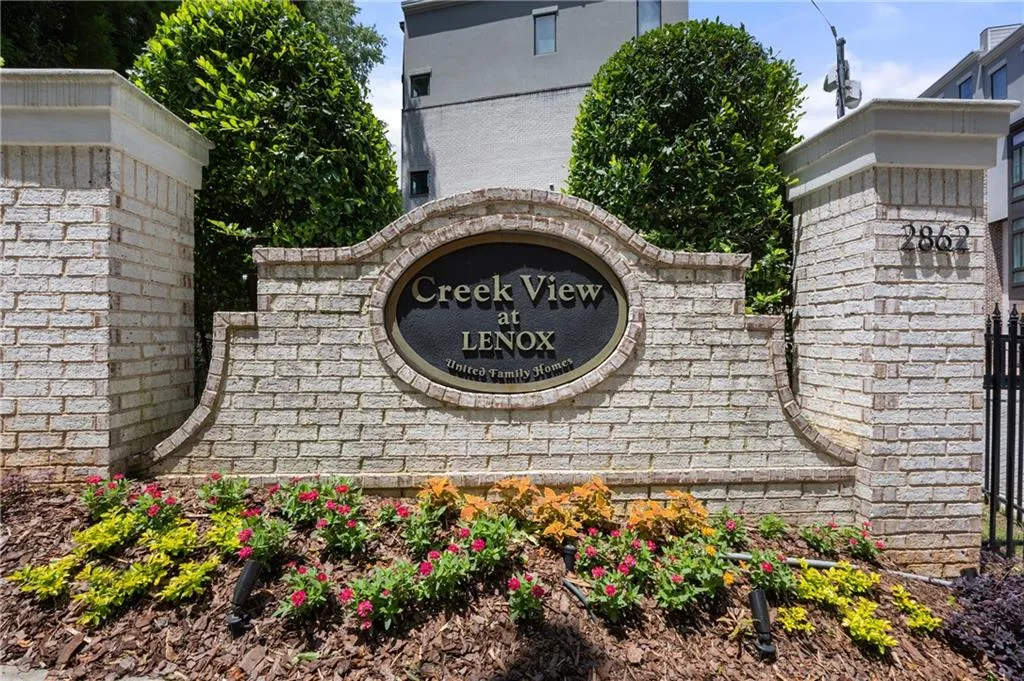 717 Lenox Lane, Atlanta, Georgia 30324, 4 Bedrooms Bedrooms, ,4 BathroomsBathrooms,Residential,For Sale,717 Lenox Lane,7619537