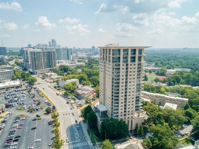 2881 Peachtree Road Ne Unit 1005, Atlanta, Georgia 30305, 2 Bedrooms Bedrooms, 0 ,2 BathroomsBathrooms,Residential,For Sale,2881 Peachtree Road Ne Unit 1005,7705437