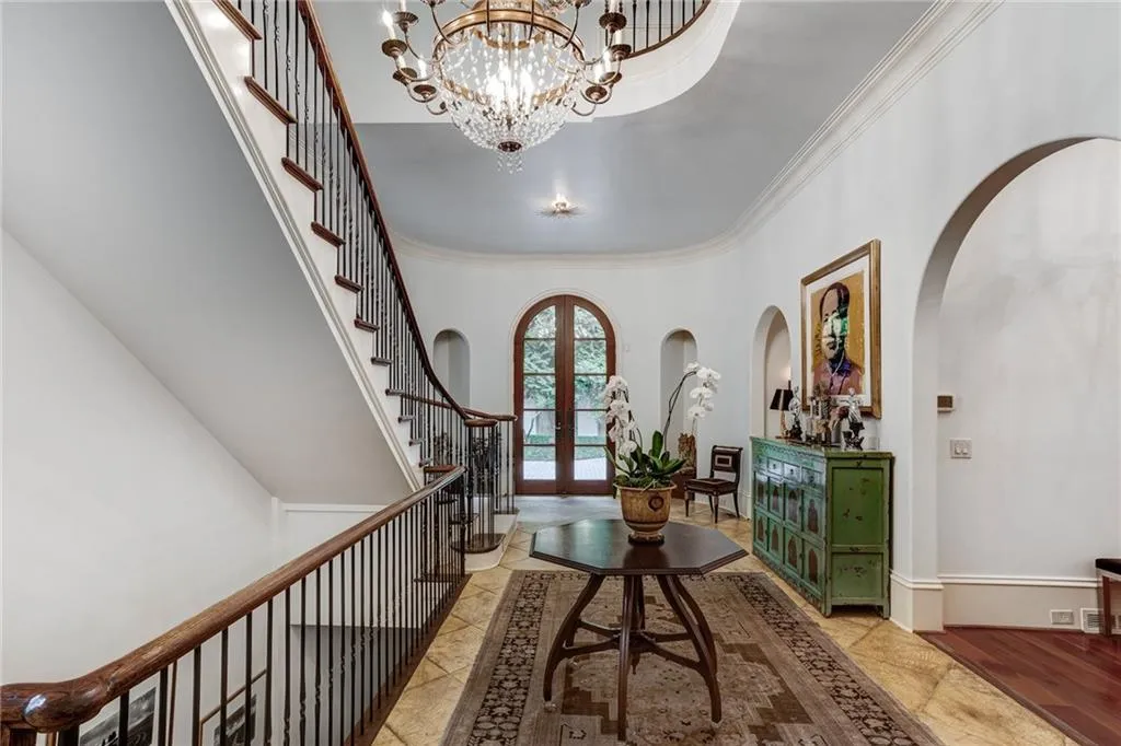 1111 Crest Valley Drive, Atlanta, Georgia 30327, 6 Bedrooms Bedrooms, ,7 BathroomsBathrooms,Residential,Sold,1111 Crest Valley Drive,7378017