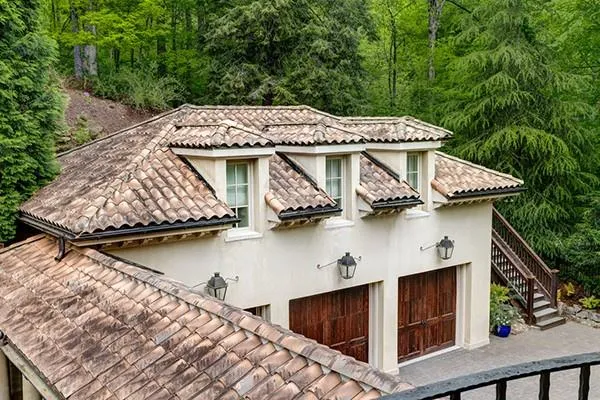 1111 Crest Valley Drive, Atlanta, Georgia 30327, 6 Bedrooms Bedrooms, ,7 BathroomsBathrooms,Residential,Sold,1111 Crest Valley Drive,7378017