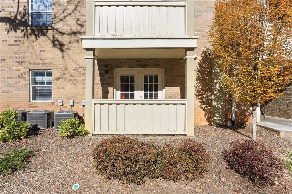 6900 Roswell Road Unit Q20, Atlanta, Georgia 30328, 2 Bedrooms Bedrooms, ,2 BathroomsBathrooms,Residential,Sold,6900 Roswell Road Unit Q20,6977350