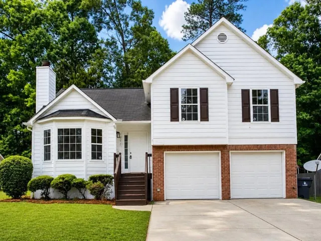 1077 Athena Court, Acworth, Georgia 30101