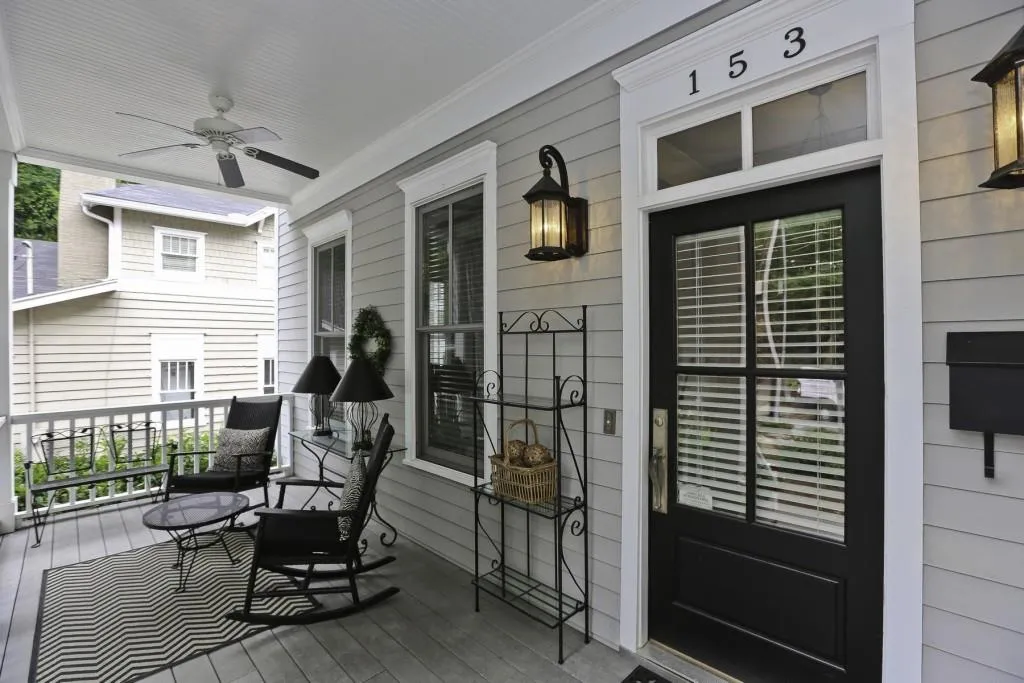 153 Barksdale Drive Ne, Atlanta, Georgia 30309, 4 Bedrooms Bedrooms, ,3 BathroomsBathrooms,Residential,Sold,153 Barksdale Drive Ne,5713912