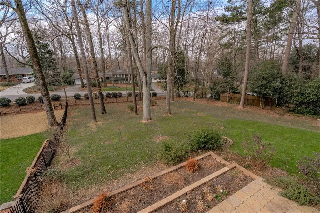 5585 Julian Place, Sandy Springs, Georgia 30342, 4 Bedrooms Bedrooms, ,3 BathroomsBathrooms,Residential,Sold,5585 Julian Place,6995631