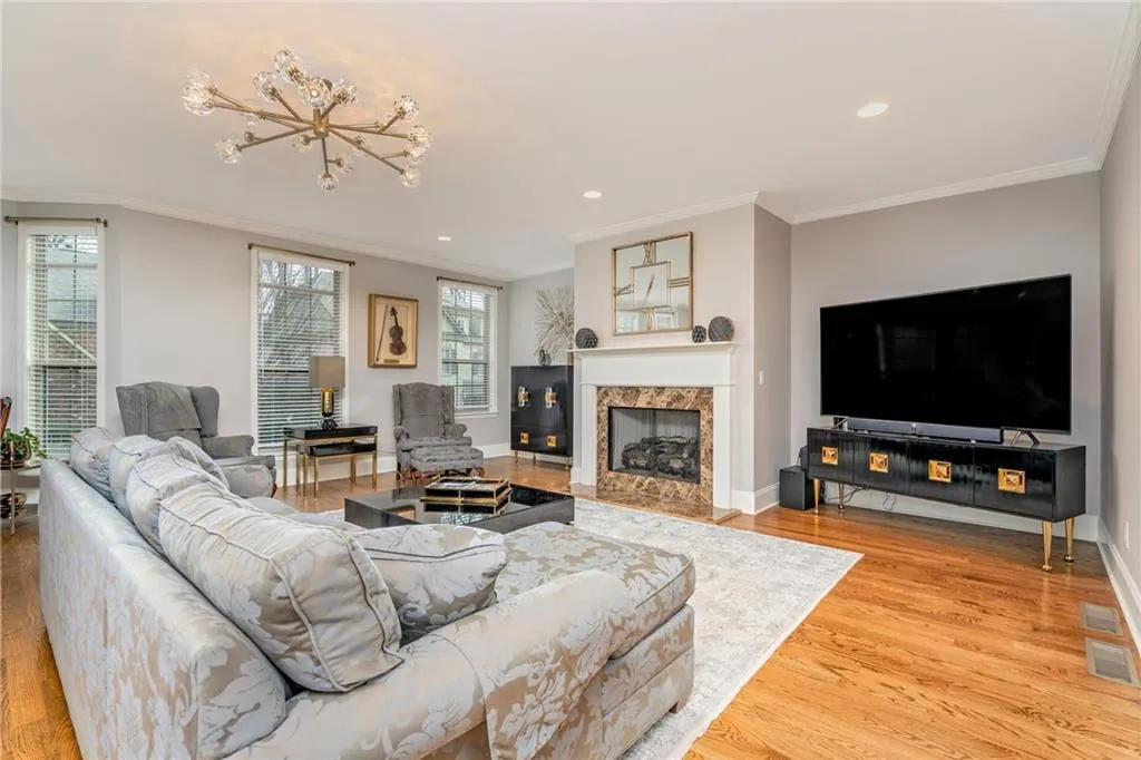 5585 Julian Place, Sandy Springs, Georgia 30342, 4 Bedrooms Bedrooms, ,3 BathroomsBathrooms,Residential,Sold,5585 Julian Place,6995631