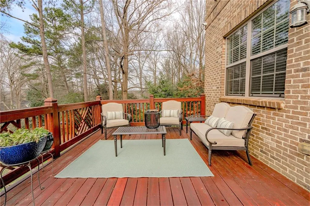 5585 Julian Place, Sandy Springs, Georgia 30342, 4 Bedrooms Bedrooms, ,3 BathroomsBathrooms,Residential,Sold,5585 Julian Place,6995631