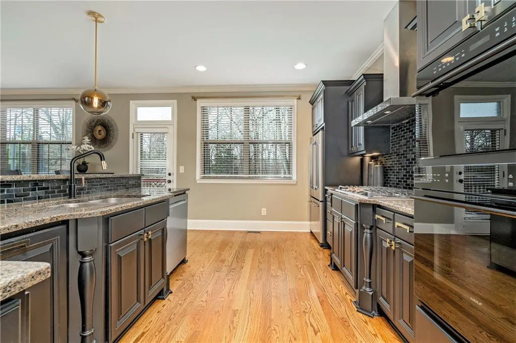 5585 Julian Place, Sandy Springs, Georgia 30342, 4 Bedrooms Bedrooms, ,3 BathroomsBathrooms,Residential,Sold,5585 Julian Place,6995631