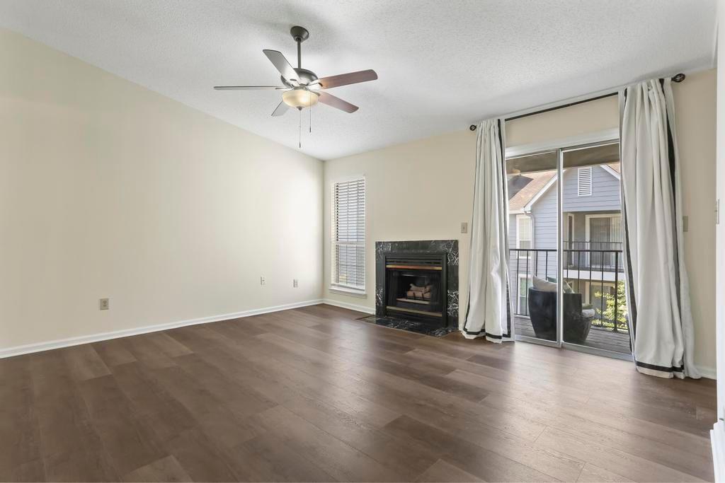 310 GRANVILLE Court, Atlanta, Georgia 30328, 2 Bedrooms Bedrooms, ,2 BathroomsBathrooms,Residential,Sold,310 GRANVILLE Court,7298166