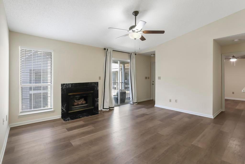 310 GRANVILLE Court, Atlanta, Georgia 30328, 2 Bedrooms Bedrooms, ,2 BathroomsBathrooms,Residential,Sold,310 GRANVILLE Court,7298166