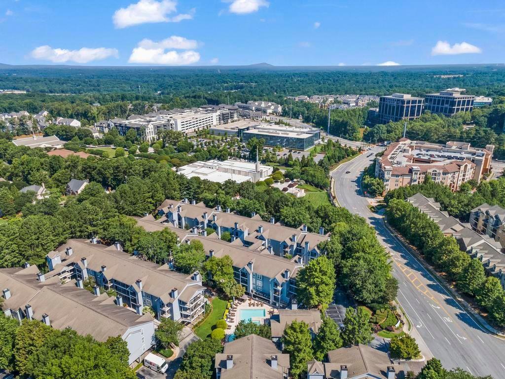 310 GRANVILLE Court, Atlanta, Georgia 30328, 2 Bedrooms Bedrooms, ,2 BathroomsBathrooms,Residential,Sold,310 GRANVILLE Court,7298166