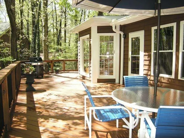 70 Cliffcreek Trace, Sandy Springs, Georgia 30350, 4 Bedrooms Bedrooms, ,4 BathroomsBathrooms,Residential,Sold,70 Cliffcreek Trace,5998675