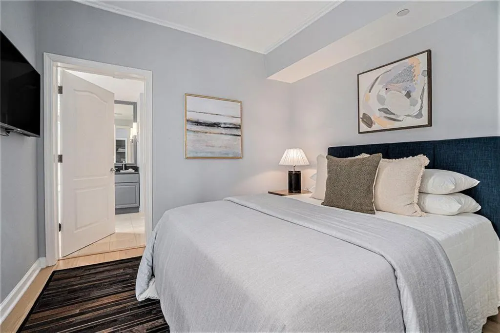 195 14th Street Ne Unit 902, Atlanta, Georgia 30309, 1 Bedroom Bedrooms, ,2 BathroomsBathrooms,Residential,For Sale,195 14th Street Ne Unit 902,7632772