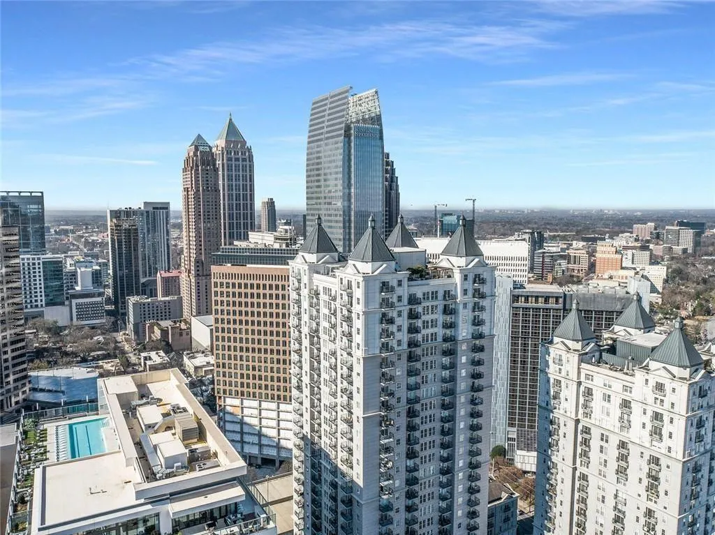 195 14th Street Ne Unit 902, Atlanta, Georgia 30309, 1 Bedroom Bedrooms, ,2 BathroomsBathrooms,Residential,For Sale,195 14th Street Ne Unit 902,7632772