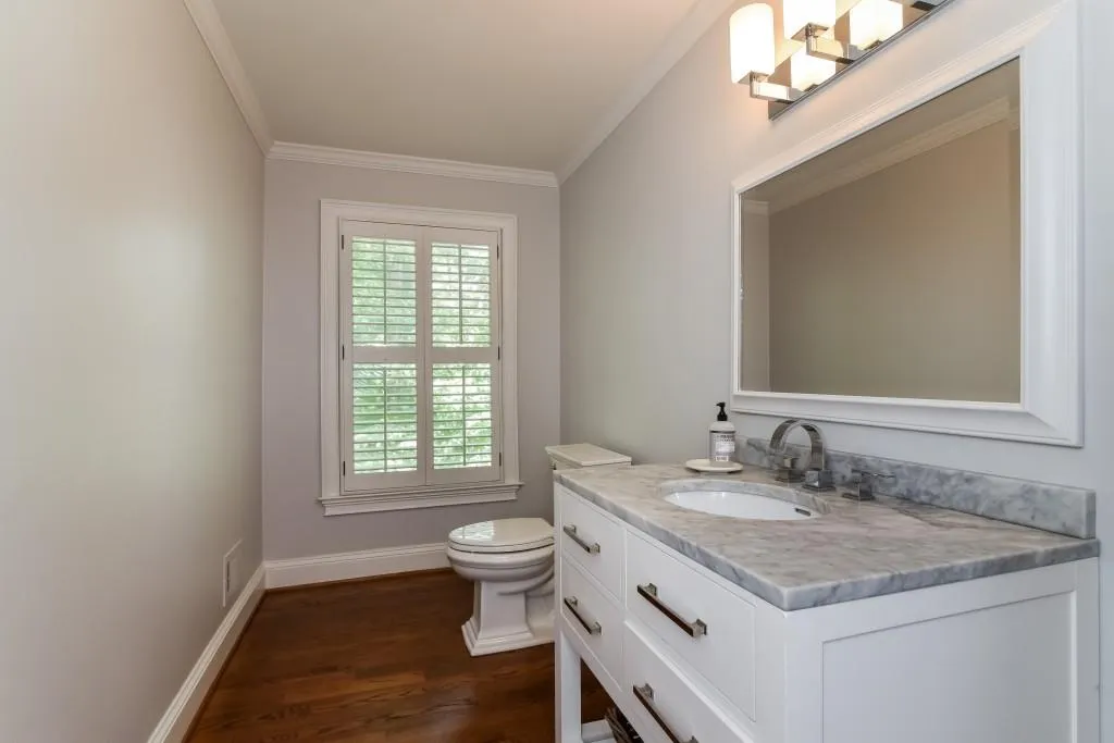 7975 Spalding Hills, Atlanta, Georgia 30350, 7 Bedrooms Bedrooms, ,3 BathroomsBathrooms,Residential,Sold,7975 Spalding Hills,5743504