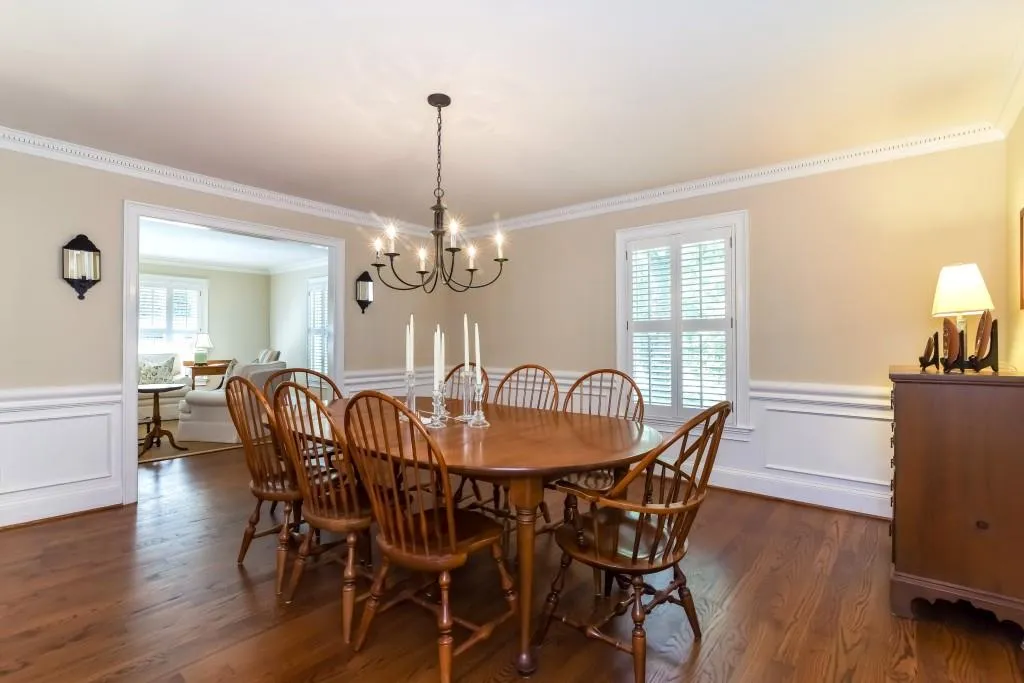 7975 Spalding Hills, Atlanta, Georgia 30350, 7 Bedrooms Bedrooms, ,3 BathroomsBathrooms,Residential,Sold,7975 Spalding Hills,5743504