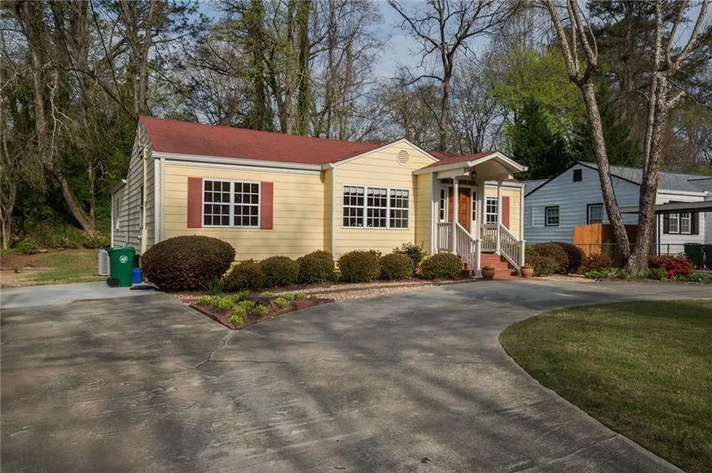 1096 Shepherds Lane Ne, Atlanta, Georgia 30324, 3 Bedrooms Bedrooms, ,2 BathroomsBathrooms,Residential,Sold,1096 Shepherds Lane Ne,5986568