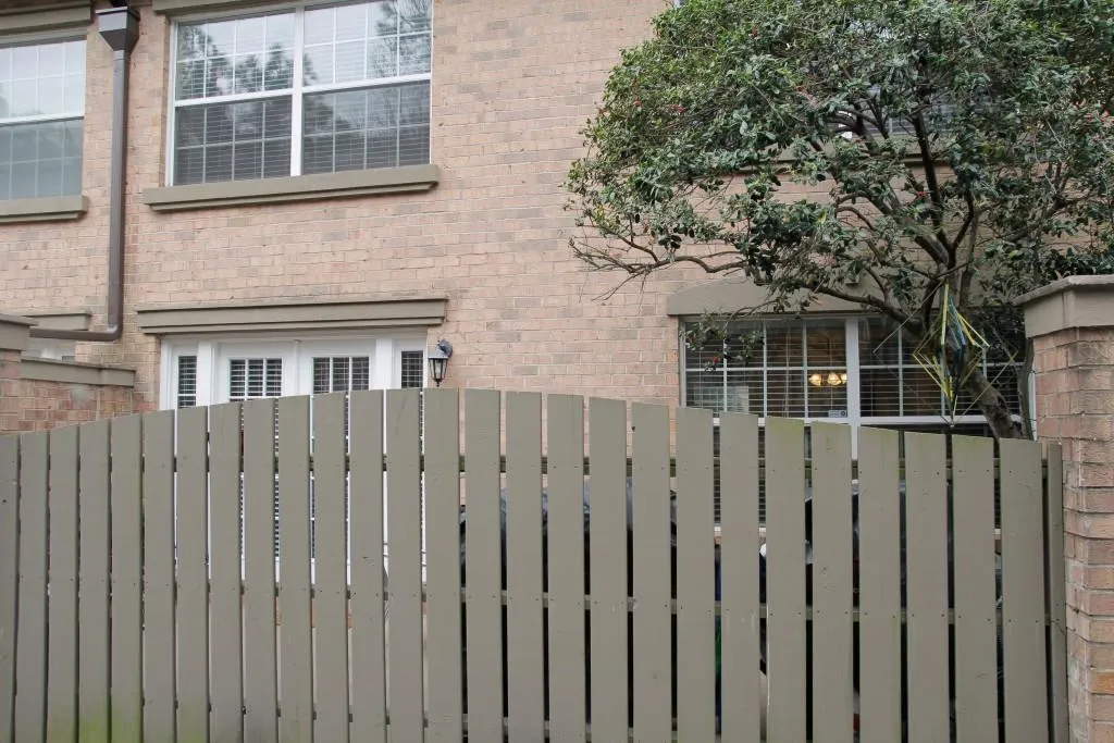 6980 Roswell Road Unit O1, Sandy Springs, Georgia 30328, 3 Bedrooms Bedrooms, ,2 BathroomsBathrooms,Residential,Sold,6980 Roswell Road Unit O1,5818056