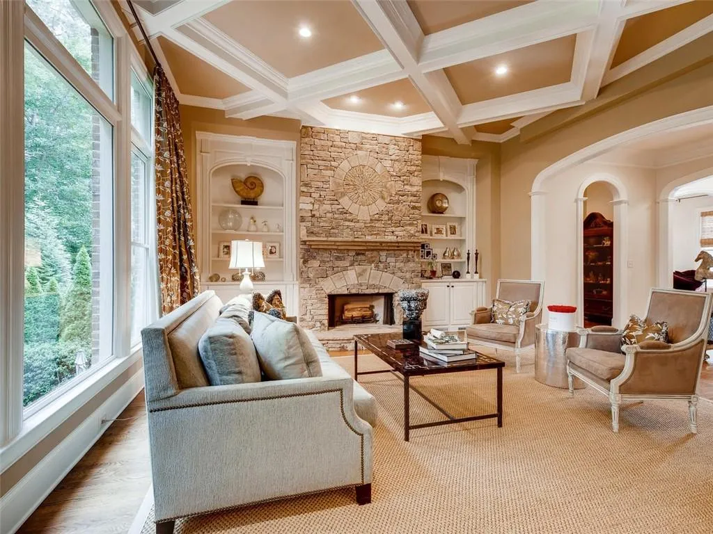 7874 Stratford Lane, Atlanta, Georgia 30350, 6 Bedrooms Bedrooms, ,6 BathroomsBathrooms,Residential,Sold,7874 Stratford Lane,6591507