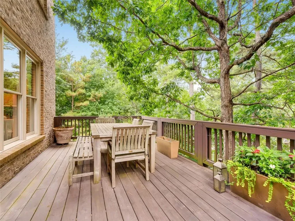 7874 Stratford Lane, Atlanta, Georgia 30350, 6 Bedrooms Bedrooms, ,6 BathroomsBathrooms,Residential,Sold,7874 Stratford Lane,6591507