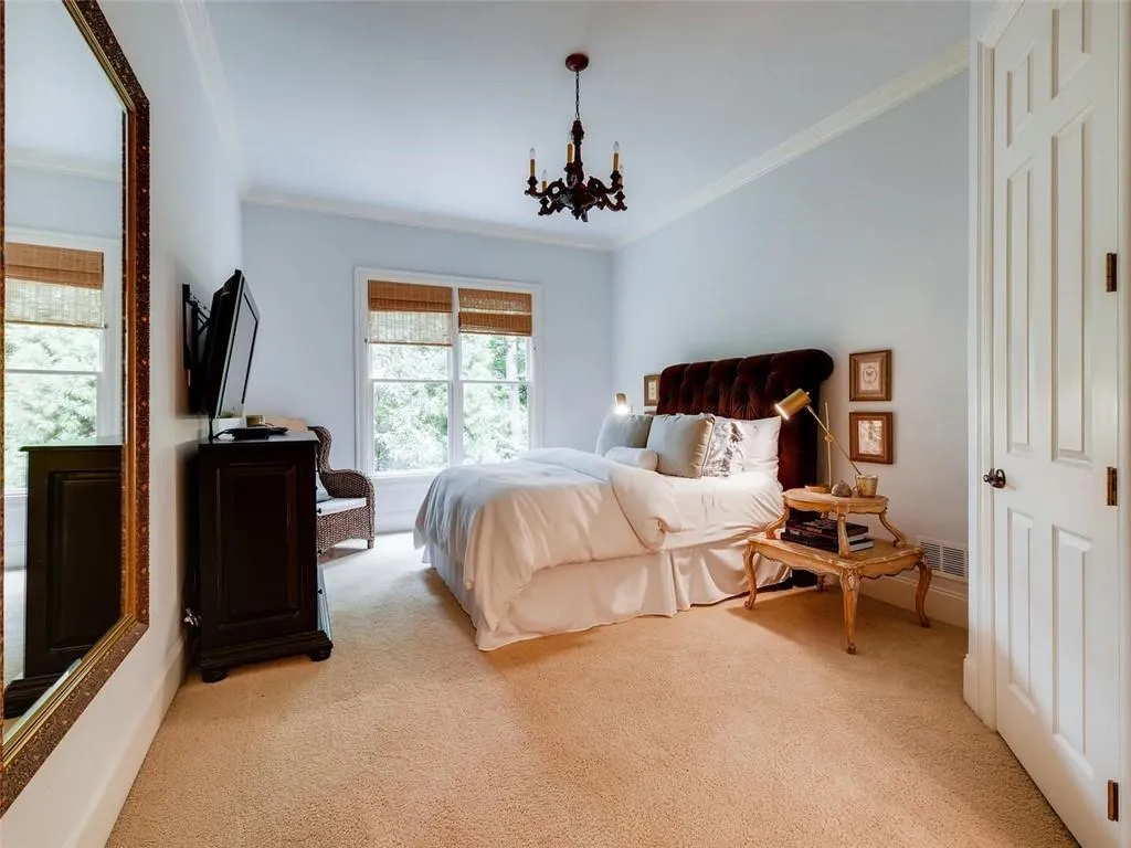 7874 Stratford Lane, Atlanta, Georgia 30350, 6 Bedrooms Bedrooms, ,6 BathroomsBathrooms,Residential,Sold,7874 Stratford Lane,6591507