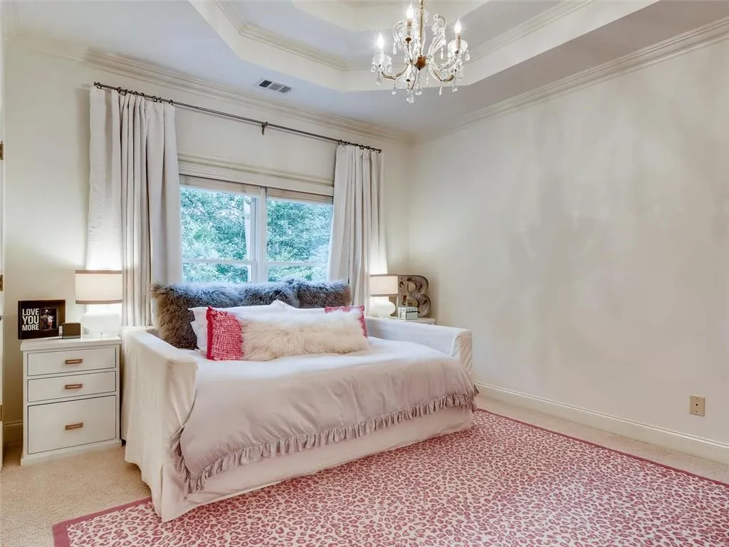 7874 Stratford Lane, Atlanta, Georgia 30350, 6 Bedrooms Bedrooms, ,6 BathroomsBathrooms,Residential,Sold,7874 Stratford Lane,6591507