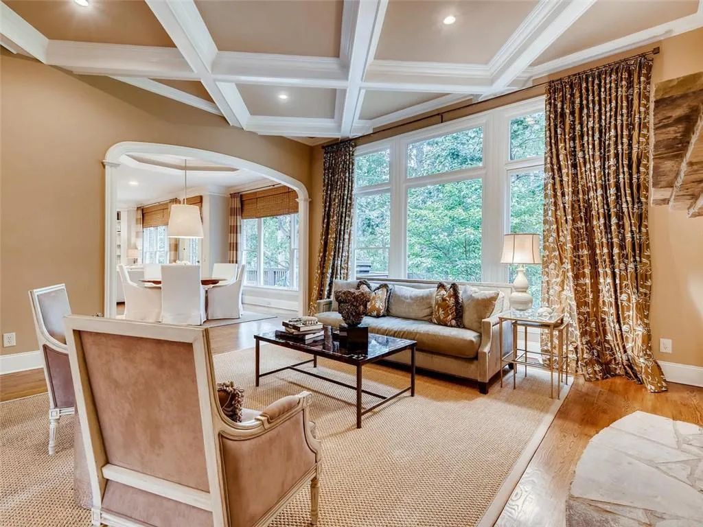 7874 Stratford Lane, Atlanta, Georgia 30350, 6 Bedrooms Bedrooms, ,6 BathroomsBathrooms,Residential,Sold,7874 Stratford Lane,6591507