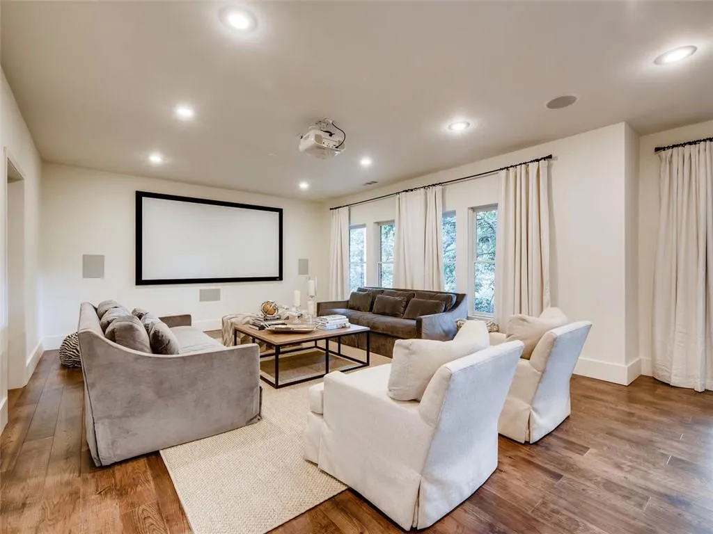 7874 Stratford Lane, Atlanta, Georgia 30350, 6 Bedrooms Bedrooms, ,6 BathroomsBathrooms,Residential,Sold,7874 Stratford Lane,6591507