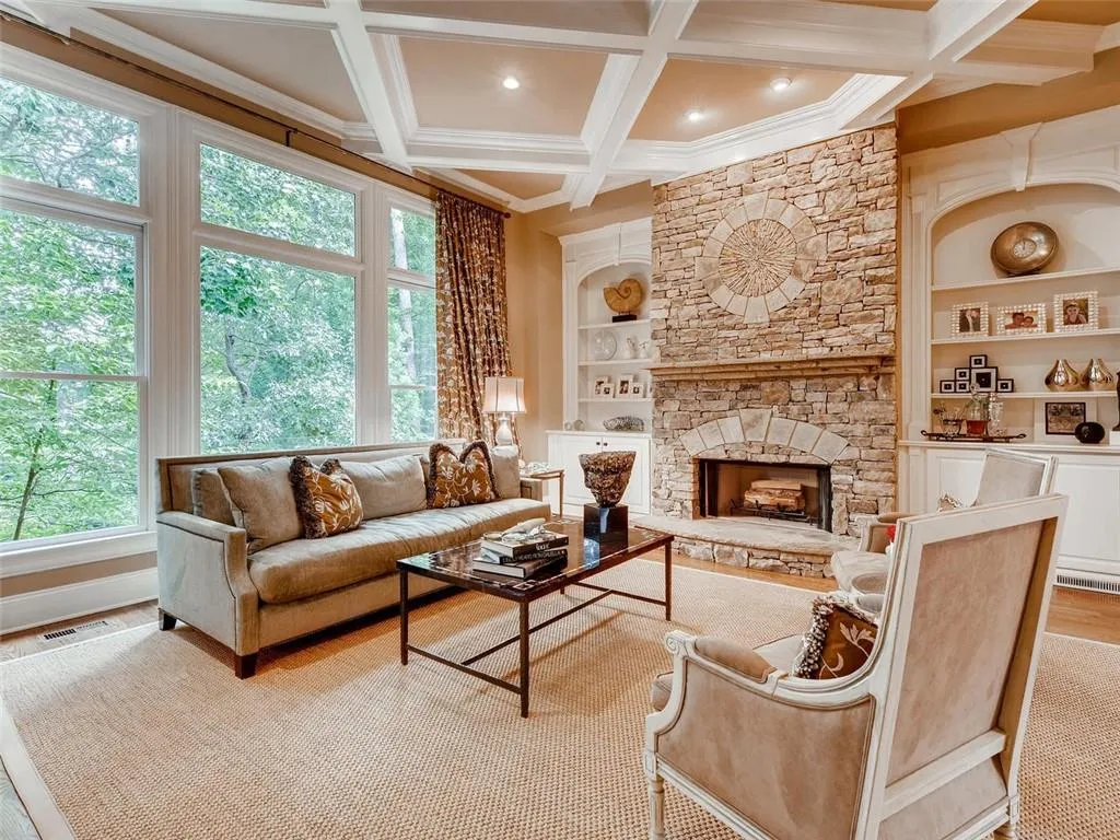 7874 Stratford Lane, Atlanta, Georgia 30350, 6 Bedrooms Bedrooms, ,6 BathroomsBathrooms,Residential,Sold,7874 Stratford Lane,6591507