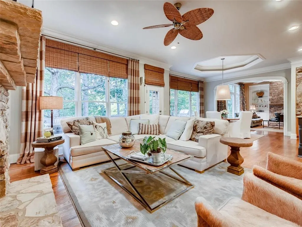 7874 Stratford Lane, Atlanta, Georgia 30350, 6 Bedrooms Bedrooms, ,6 BathroomsBathrooms,Residential,Sold,7874 Stratford Lane,6591507