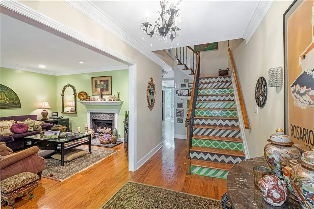 7500 Roswell Road Unit 38, Sandy Springs, Georgia 30350, 2 Bedrooms Bedrooms, ,2 BathroomsBathrooms,Residential,Sold,7500 Roswell Road Unit 38,7072148