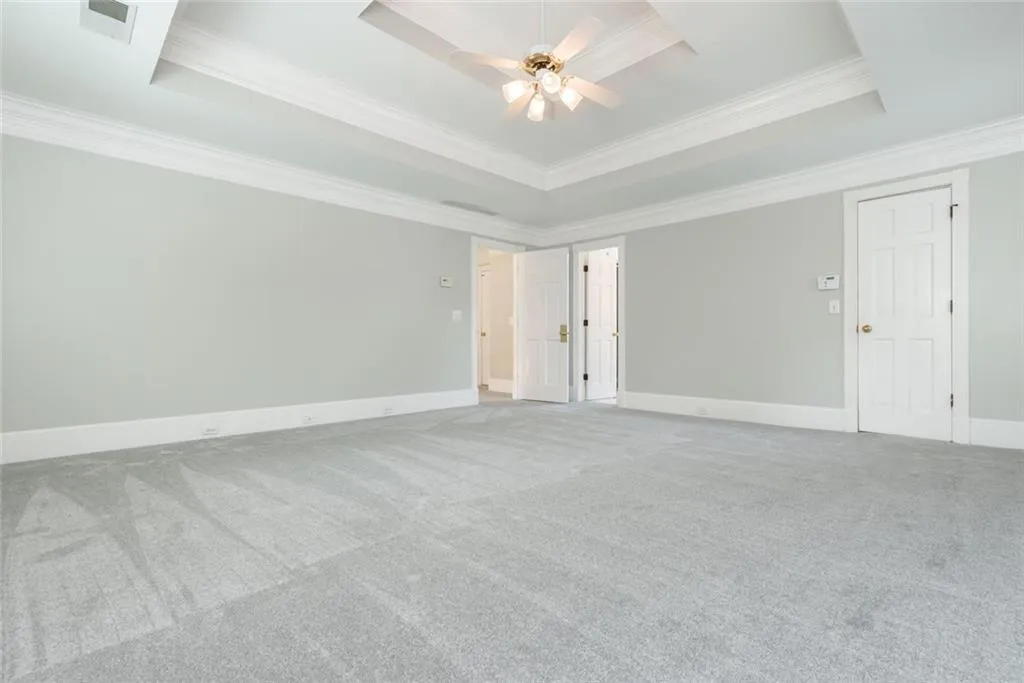 5000 Spruce Bluff Drive, Sandy Springs, Georgia 30350, 4 Bedrooms Bedrooms, ,3 BathroomsBathrooms,Residential,Sold,5000 Spruce Bluff Drive,6772712