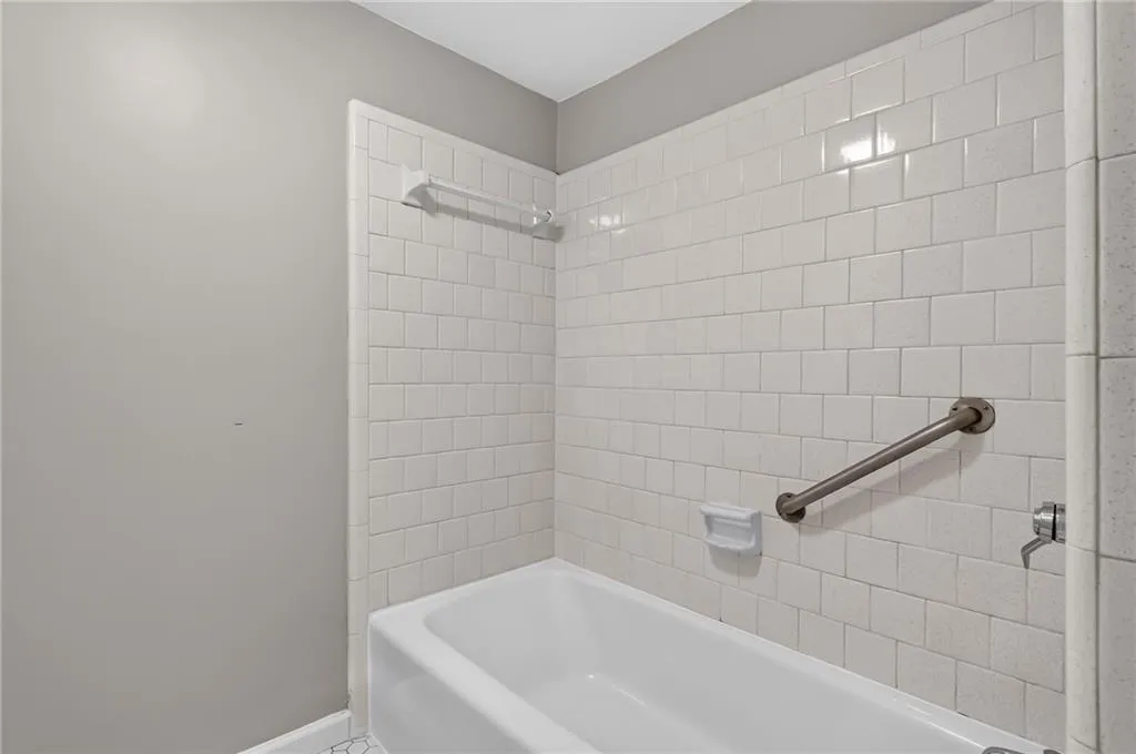 Main Full Bathroom