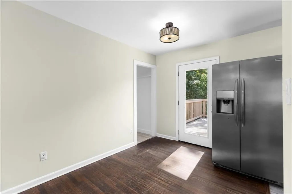 1661 Barrett Drive Nw, Atlanta, Georgia 30318, 3 Bedrooms Bedrooms, ,1 BathroomBathrooms,Residential,For Sale,1661 Barrett Drive Nw,7571086