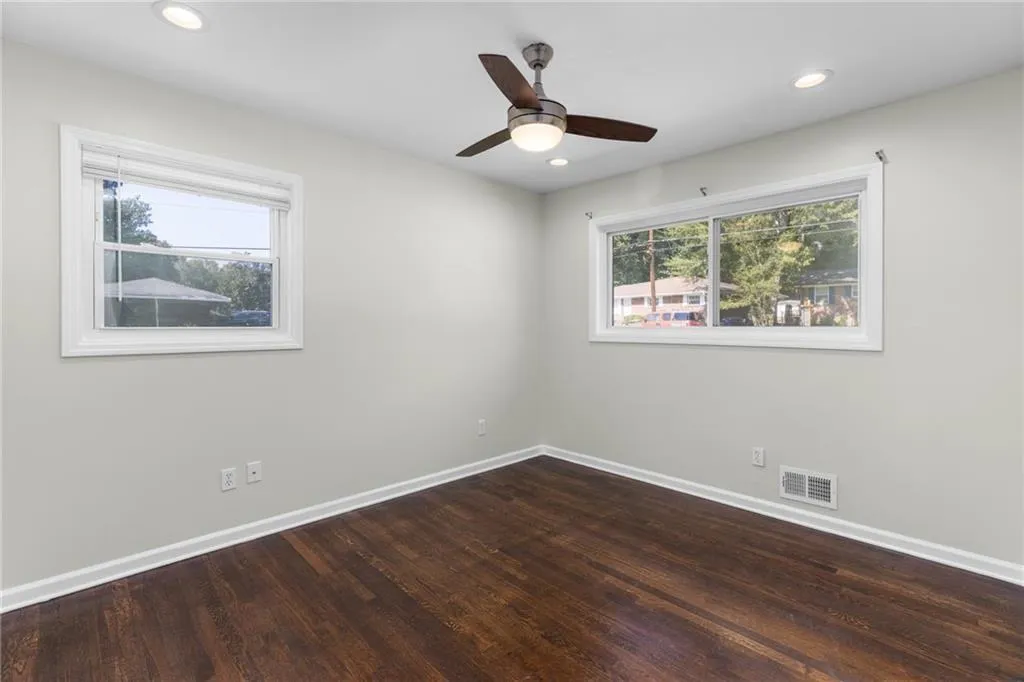1661 Barrett Drive Nw, Atlanta, Georgia 30318, 3 Bedrooms Bedrooms, ,1 BathroomBathrooms,Residential,For Sale,1661 Barrett Drive Nw,7571086