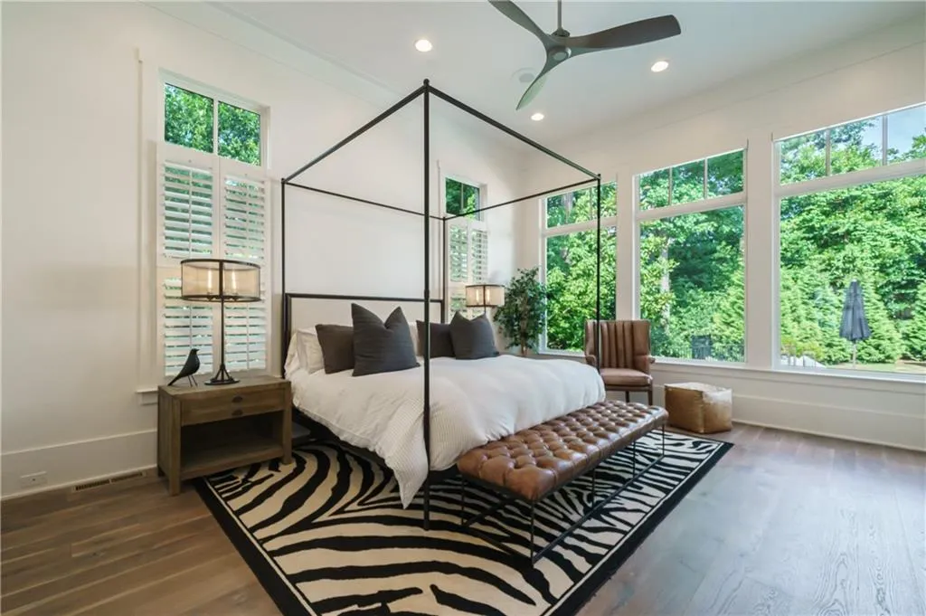 6182 Ferry Drive, Sandy Springs, Georgia 30328, 7 Bedrooms Bedrooms, ,7 BathroomsBathrooms,Residential,Sold,6182 Ferry Drive,6972742