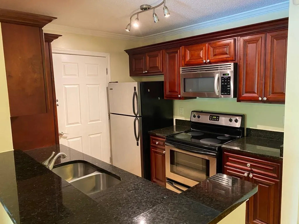 5301 Santa Fe Parkway, Sandy Springs, Georgia 30350, 3 Bedrooms Bedrooms, ,2 BathroomsBathrooms,Residential,Sold,5301 Santa Fe Parkway,6729286