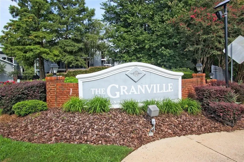 327 Granville Court, Sandy Springs, Georgia 30328, 1 Bedroom Bedrooms, ,1 BathroomBathrooms,Residential,Sold,327 Granville Court,7191841