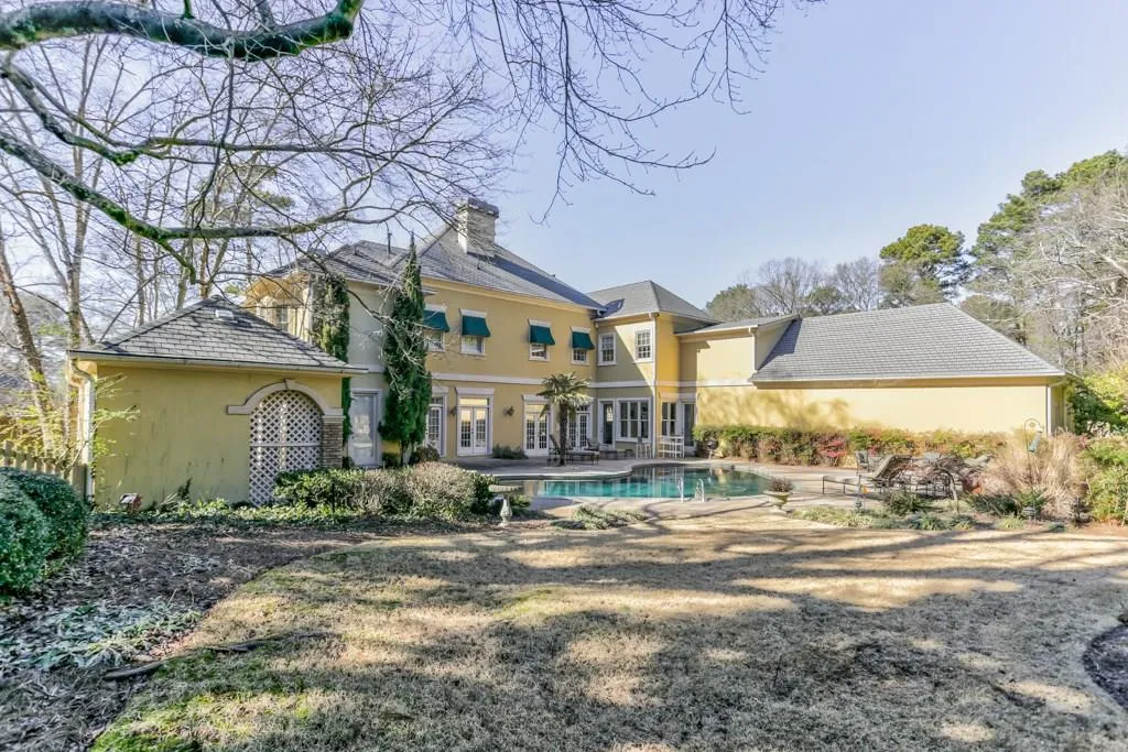 5415 Vernon Walk, Atlanta, Georgia 30327, 6 Bedrooms Bedrooms, ,5 BathroomsBathrooms,Residential,Sold,5415 Vernon Walk,5963312