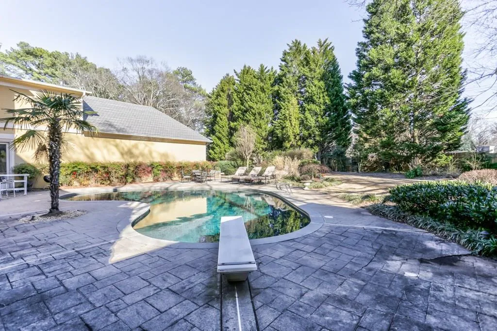 5415 Vernon Walk, Atlanta, Georgia 30327, 6 Bedrooms Bedrooms, ,5 BathroomsBathrooms,Residential,Sold,5415 Vernon Walk,5963312