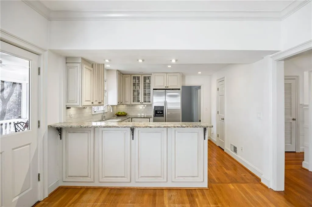 6785 Wright Road Nw, Atlanta, Georgia 30328, 3 Bedrooms Bedrooms, ,3 BathroomsBathrooms,Residential,Sold,6785 Wright Road Nw,7526689