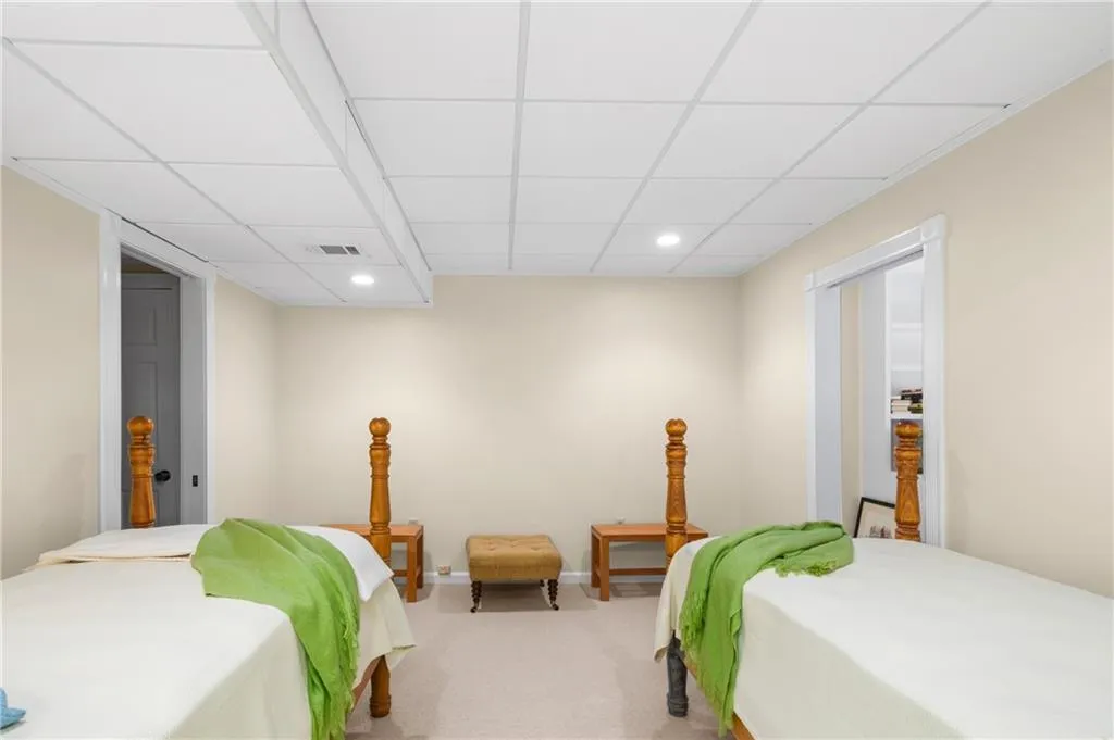 1955 Old Dominion Drive, Atlanta, Georgia 30350, 5 Bedrooms Bedrooms, ,3 BathroomsBathrooms,Residential,Sold,1955 Old Dominion Drive,7435057