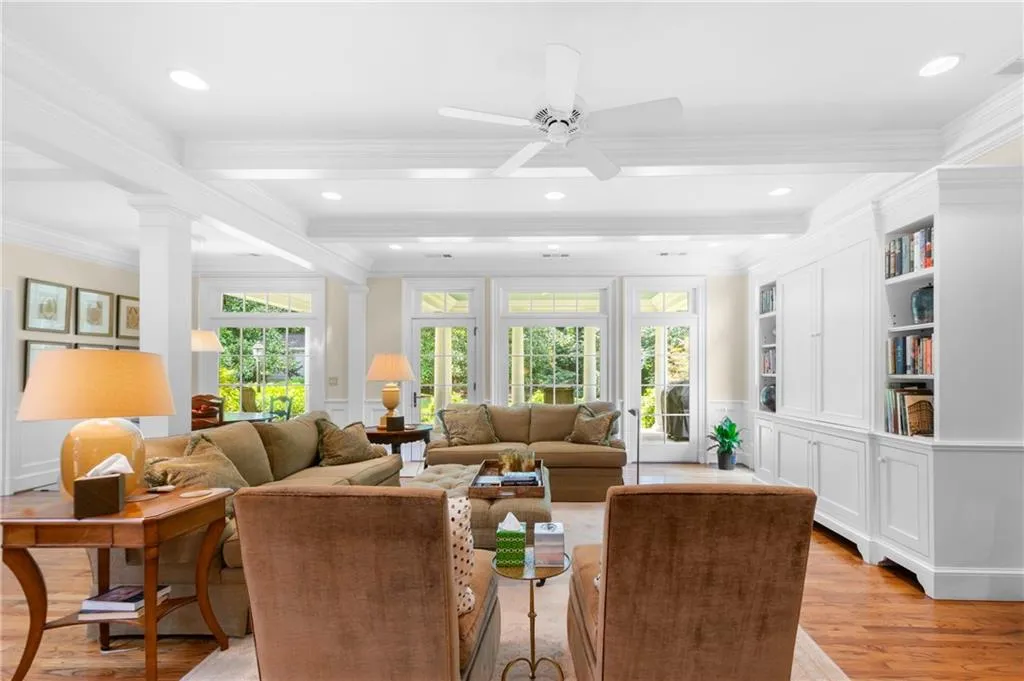 1955 Old Dominion Drive, Atlanta, Georgia 30350, 5 Bedrooms Bedrooms, ,3 BathroomsBathrooms,Residential,Sold,1955 Old Dominion Drive,7435057