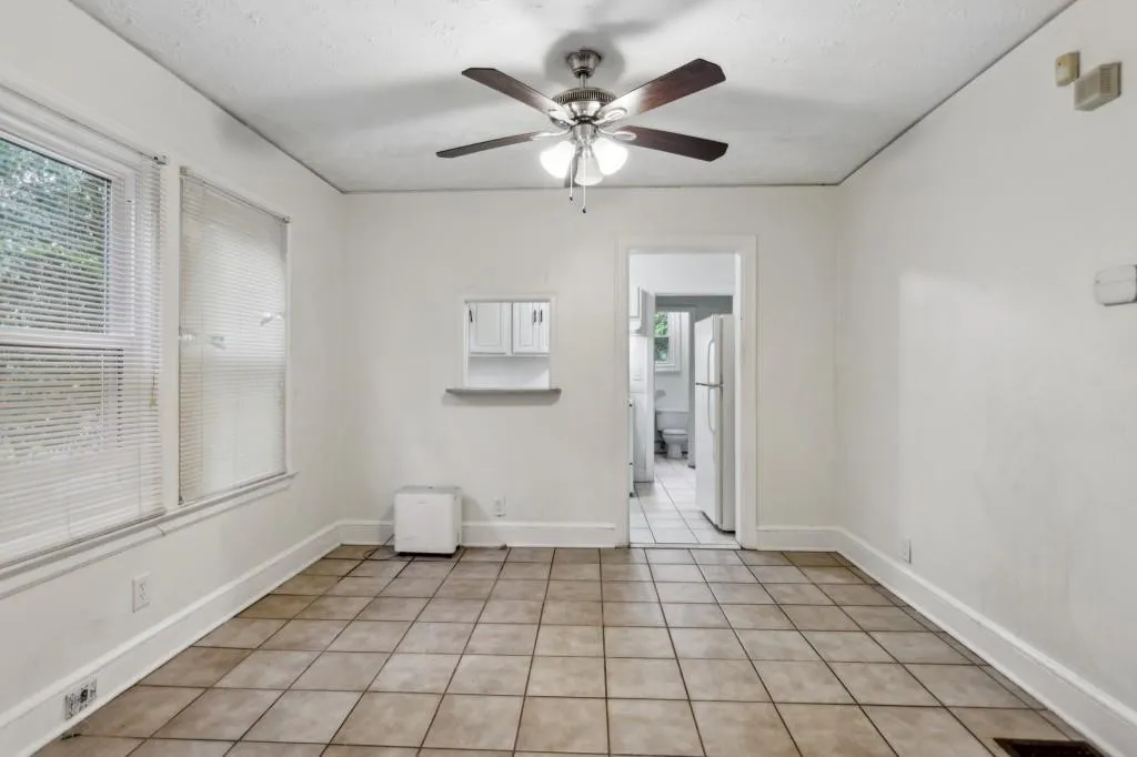 Georgia 30318, ,2 BathroomsBathrooms,Residential,For Sale,7627398