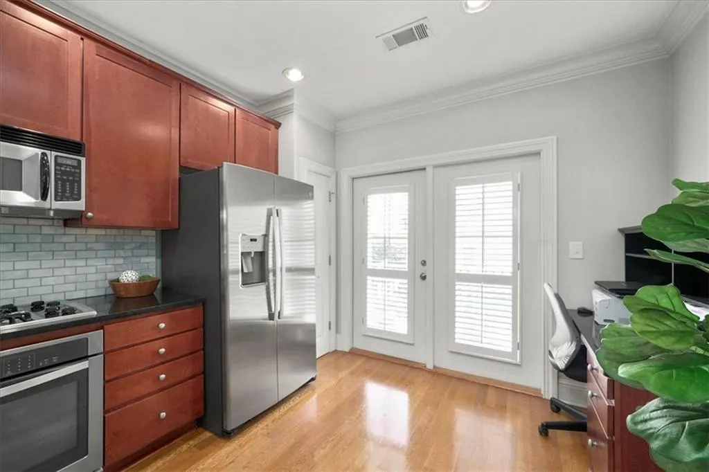 264 Le Gran Bend, Atlanta, Georgia 30328, 2 Bedrooms Bedrooms, ,2 BathroomsBathrooms,Residential,Sold,264 Le Gran Bend,7167942