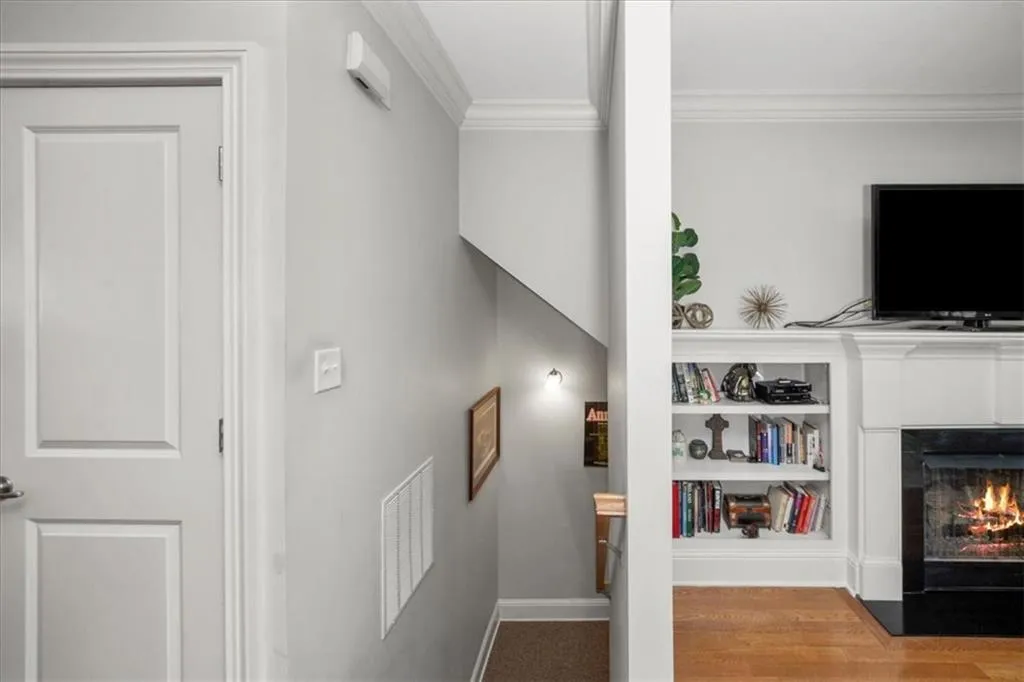 264 Le Gran Bend, Atlanta, Georgia 30328, 2 Bedrooms Bedrooms, ,2 BathroomsBathrooms,Residential,Sold,264 Le Gran Bend,7167942