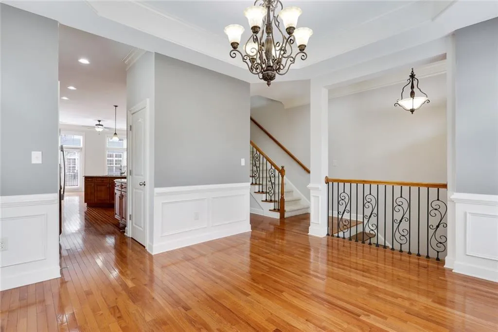 930 Telfair Close, Sandy Springs, Georgia 30350, 3 Bedrooms Bedrooms, ,3 BathroomsBathrooms,Residential,Sold,930 Telfair Close,6526400