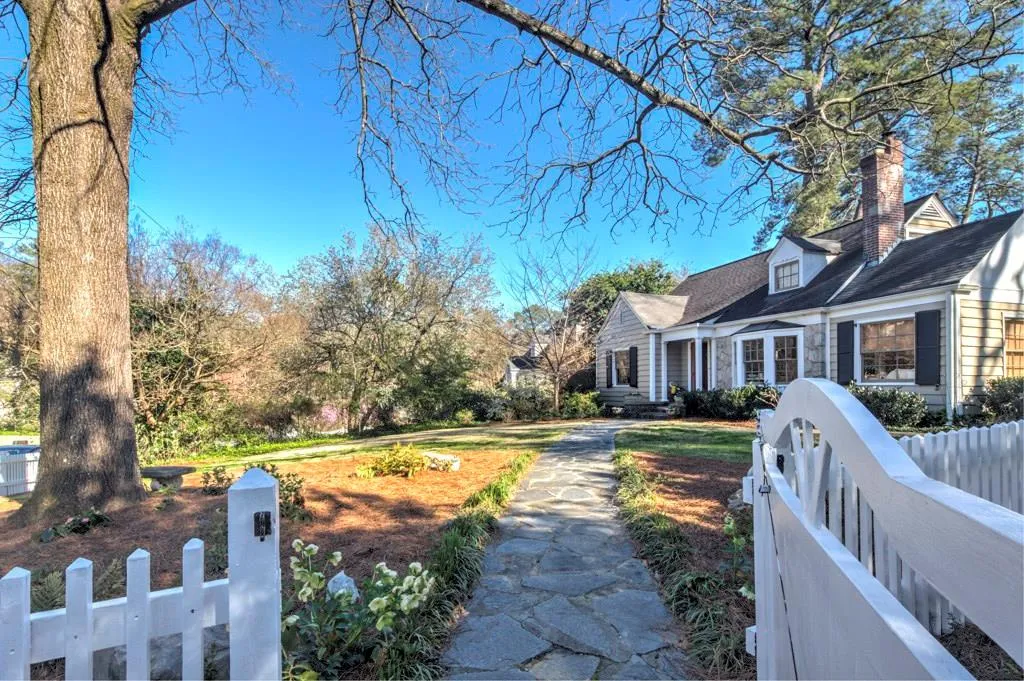 794 Wilson Road Nw, Atlanta, Georgia 30318, 4 Bedrooms Bedrooms, ,2 BathroomsBathrooms,Residential,Sold,794 Wilson Road Nw,5826225