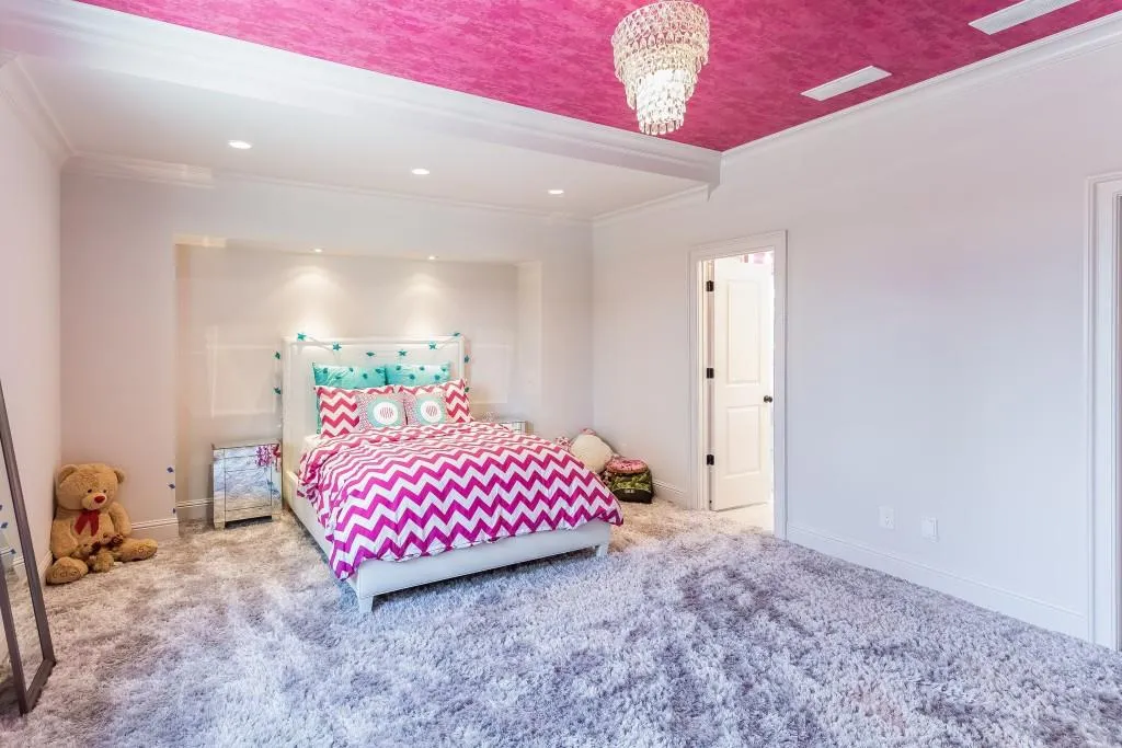 6306 Vernon Woods Drive, Sandy Springs, Georgia 30328, 5 Bedrooms Bedrooms, ,4 BathroomsBathrooms,Residential,Sold,6306 Vernon Woods Drive,5618973